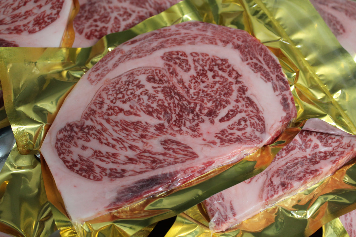 Namiki "Kiwami" (Female Wagyu) | Aomori | A5 BMS 8 | Ribeye