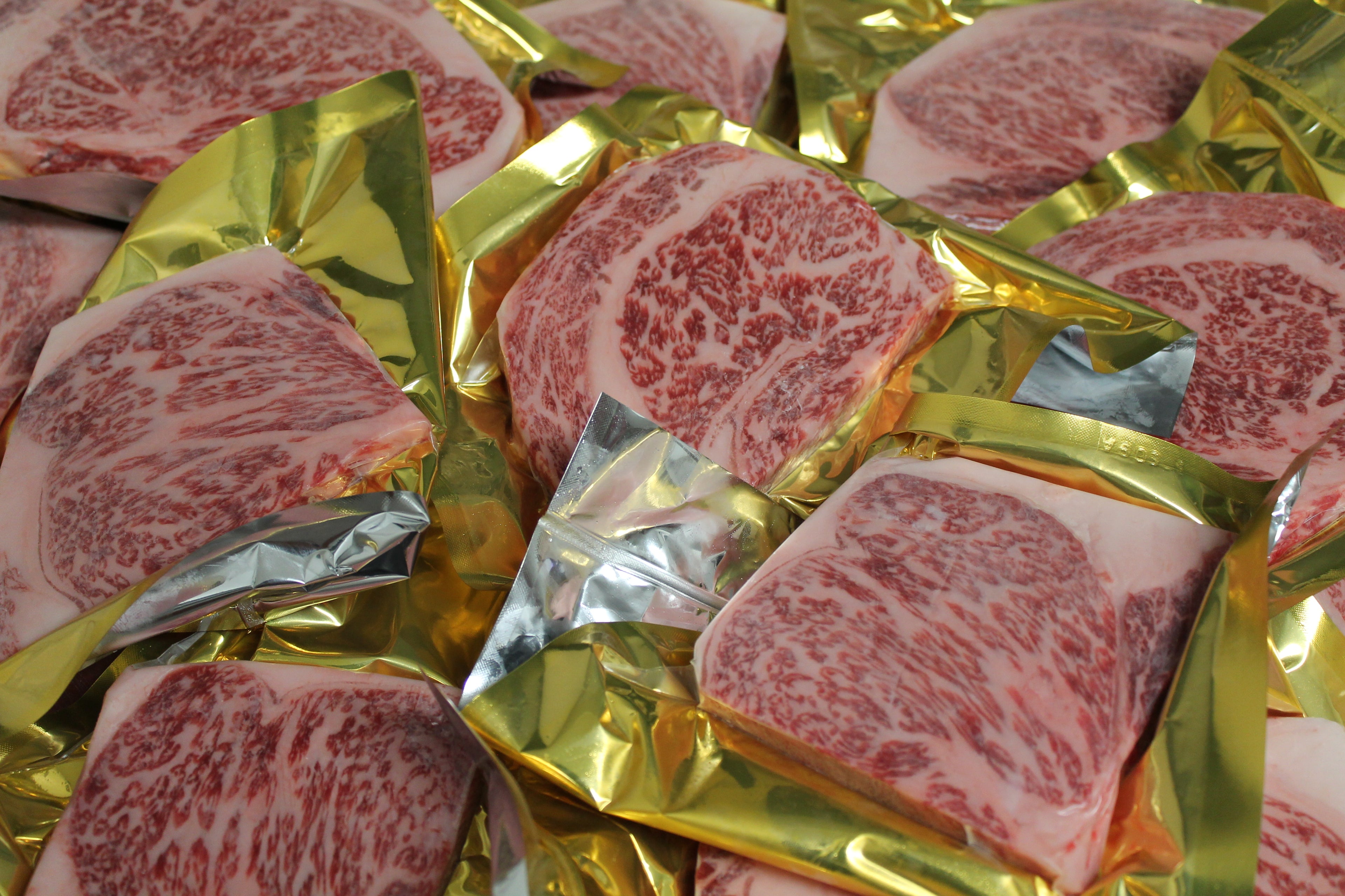 A5 Grade Premium Wagyu | Ribeye/Striploin Sampler