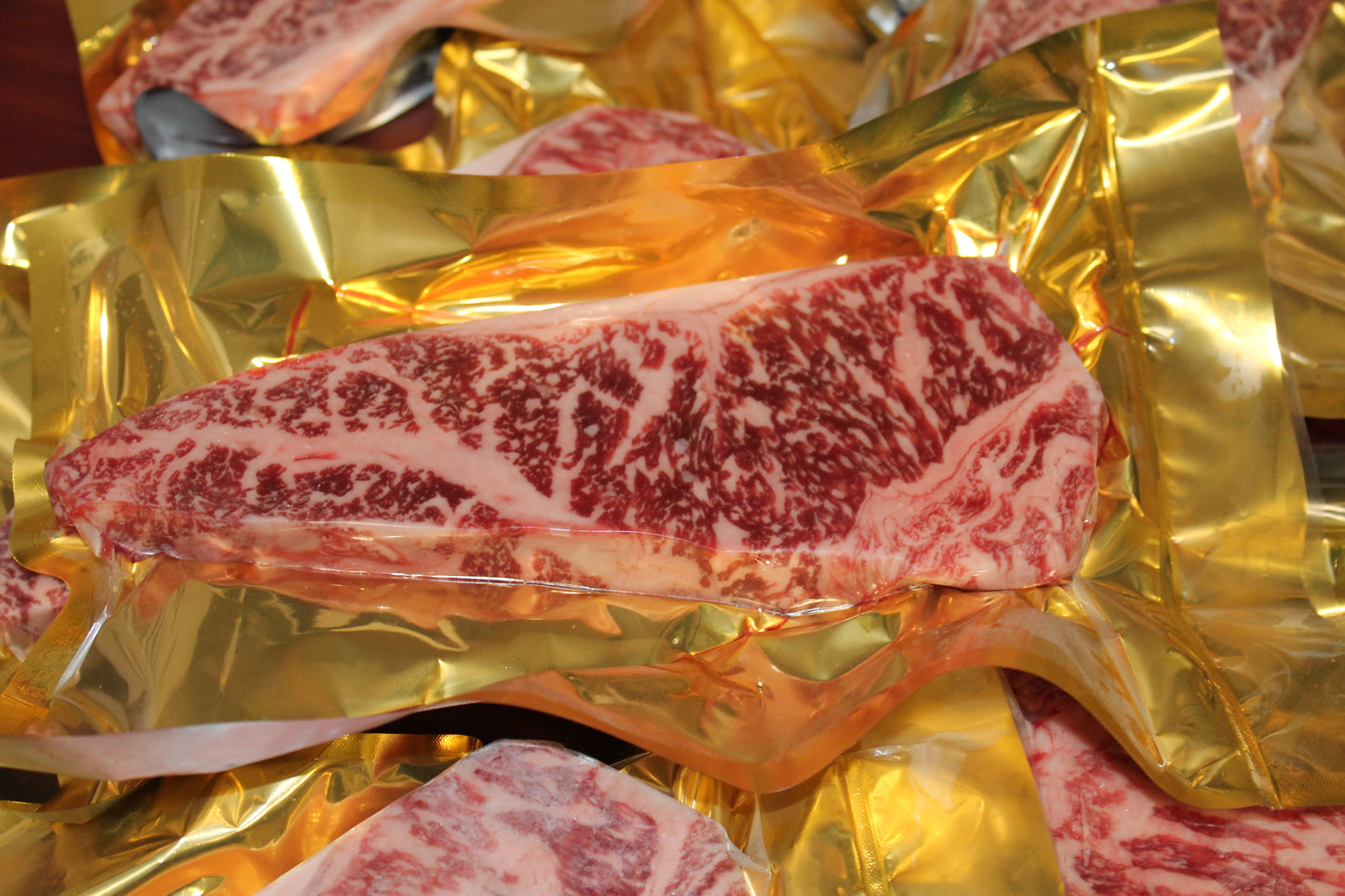 Kozatsu Beef | Wagyu x Holstein Crossbreed | Striploin