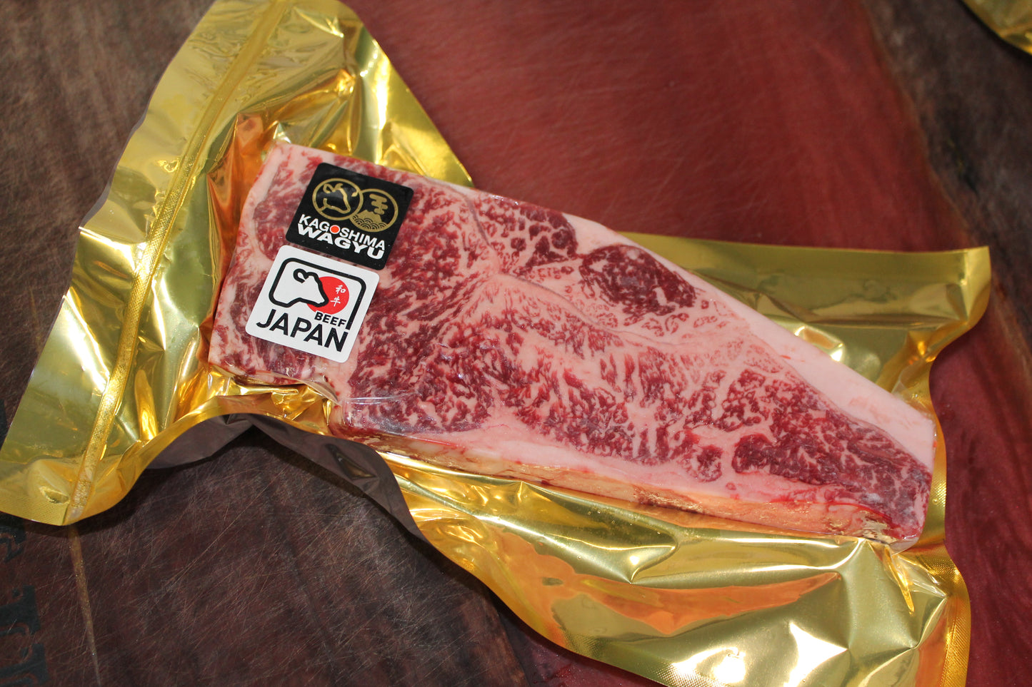 Mother Beef | Hiramatsu Farm, Kagoshima | A3 BMS 3 | Striploin