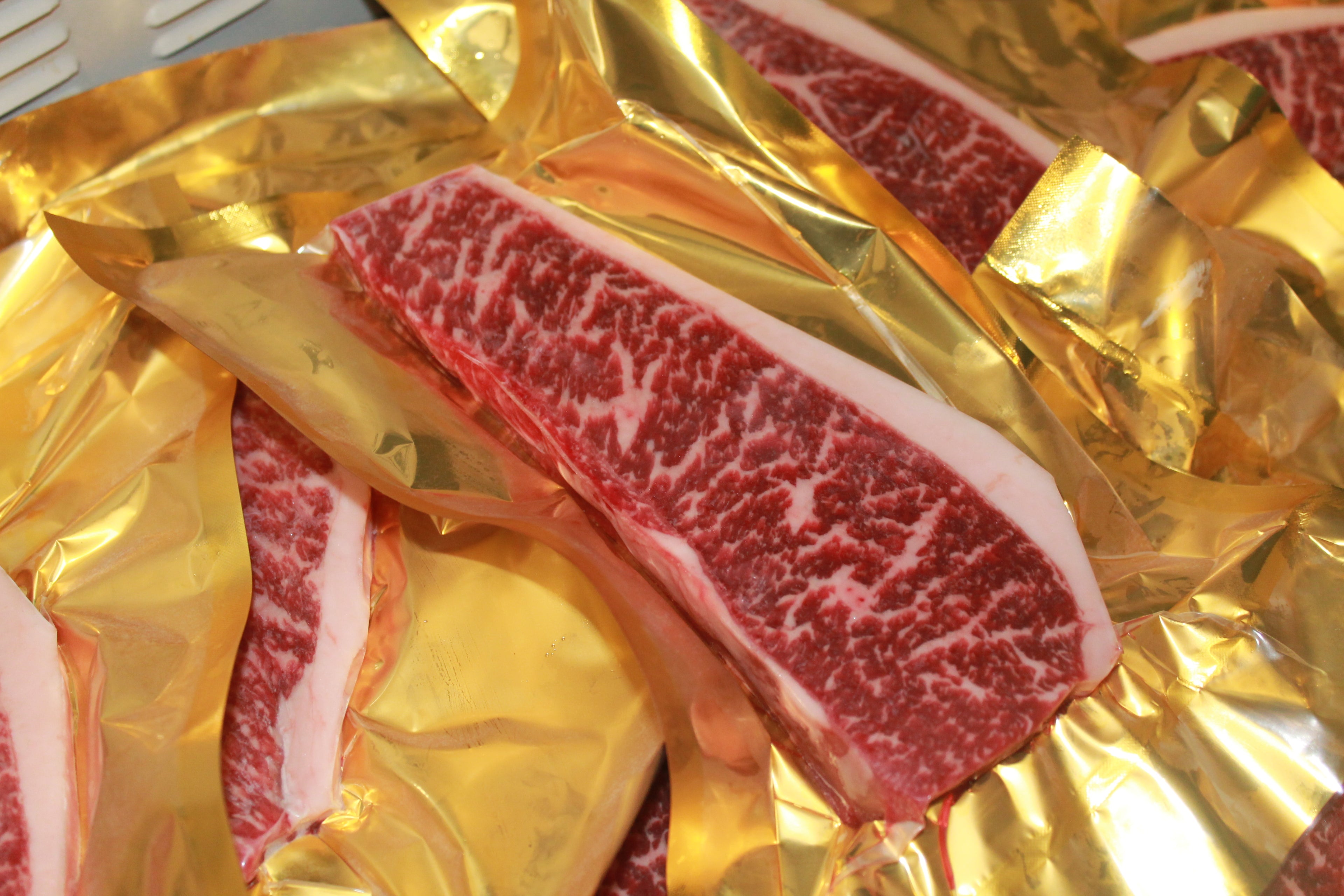 L'Grow | Australian Wagyu | MS 8/9+ | Picanha Steaks